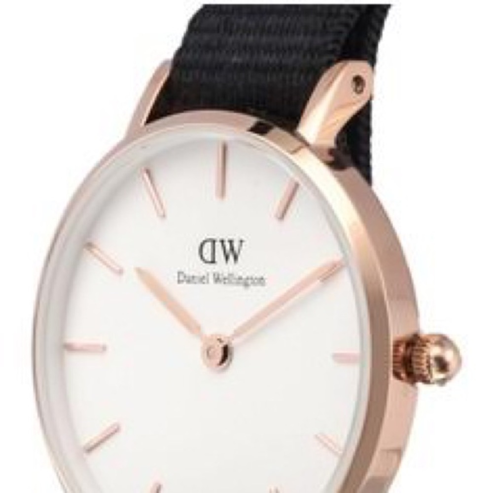 Daniel Wellington Gold Face Navy Fabric Strap